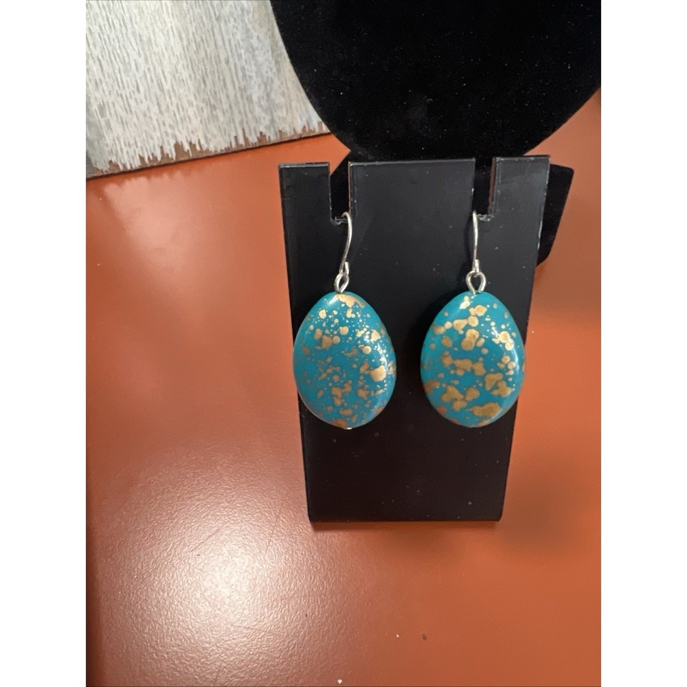 Vintage‎ Faux Turquoise Dangle Drop Pierced Earrings French Wire Oval Egg Shaped